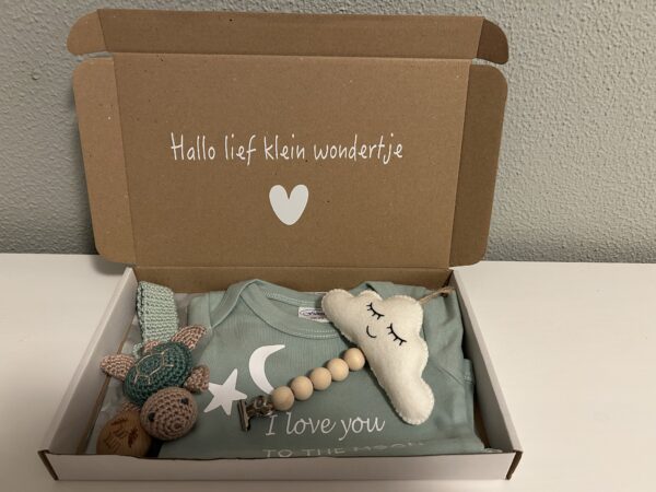 Uniek babypakketje als brievenbus kadootje